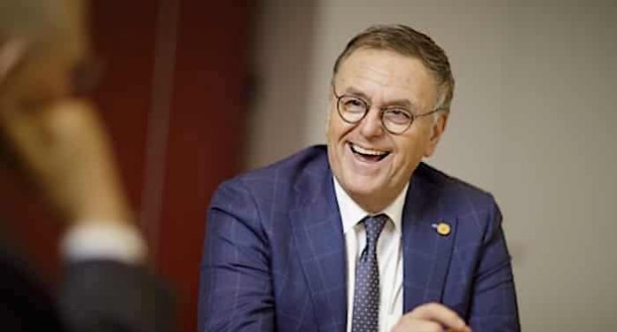 Europa-Park: Neue Corona-Regeln bis Ende der Saison 2020 Europa-Park: Neue Corona-Regeln bis Ende der Saison 2020