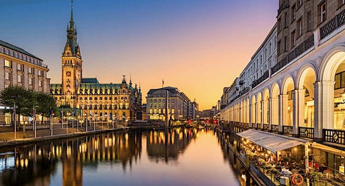 Leseliebe Gewinnspiel: Urlaub und viele weitere Preise gewinnen Leseliebe Gewinnspiel: Urlaub und viele weitere Preise gewinnen