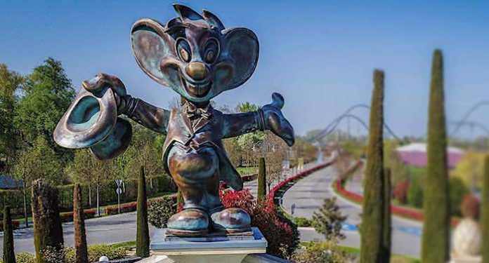 Europa-Park und Rulantica: Park World ehrt Freizeitpark und Wasserpark Europa-Park und Rulantica: Park World ehrt Freizeitpark und Wasserpark