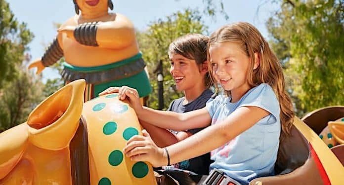 Port Aventura World und Ferrari Land Gutschein mit 30 Prozent Rabatt Port Aventura World und Ferrari Land Gutschein mit 30 Prozent Rabatt