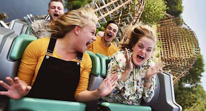 Walibi Holland mit Übernachtung als Knallerangebot bei Groupon Walibi Holland mit Übernachtung als Knallerangebot bei Groupon
