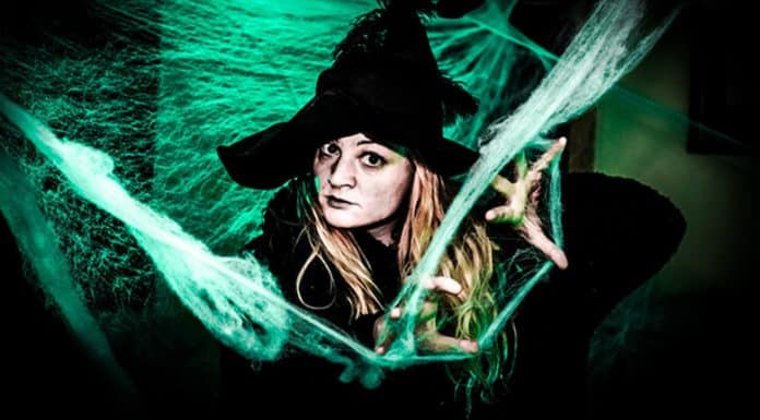 Erlebnispark Schloss Thurn: Halloween 2021 mit echten Schauspielern