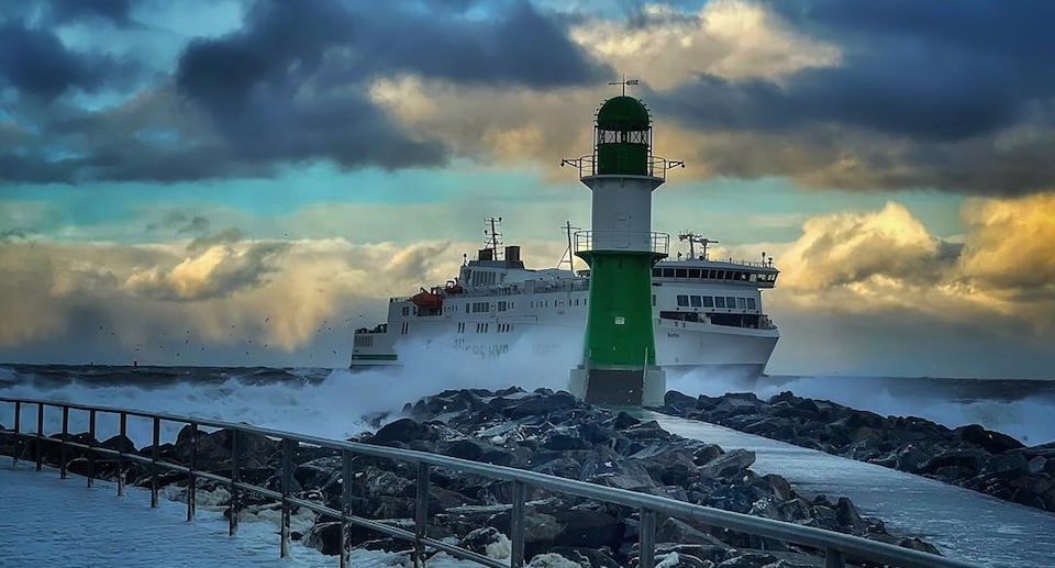 SEEBAD Warnemünde Gutschein 2025: Tickets mit 33 Prozent Rabatt