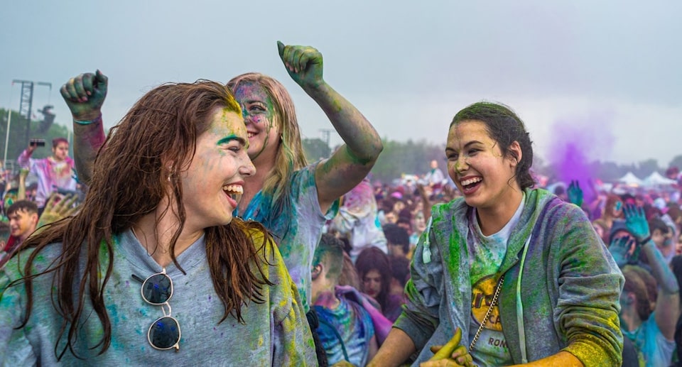 Holi Festival Gutschein
