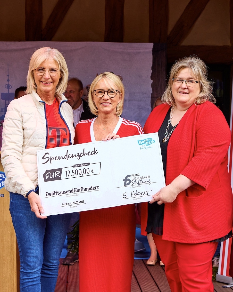 FC Bayern Fan-Event brachte 37.500 Euro für Spenden ein