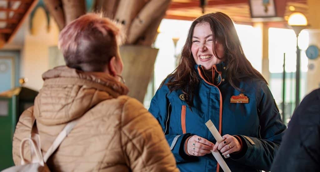 Efteling: Elektrische Dampflokomotive absolviert Jungfernfahrt