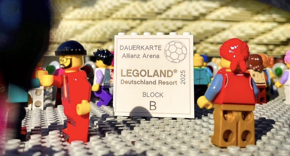LEGOLAND Deutschland feiert LEGO Allianz Arena
