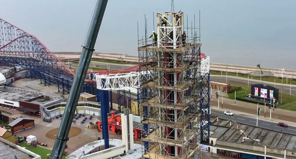 Pleasure Beach Resort: Free-Fall-Tower „Launch Pad“