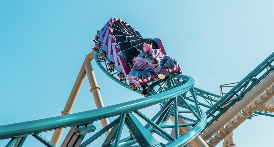 Plopsaland Deutschland Achterbahn „100% Wolf“ Thematisierung